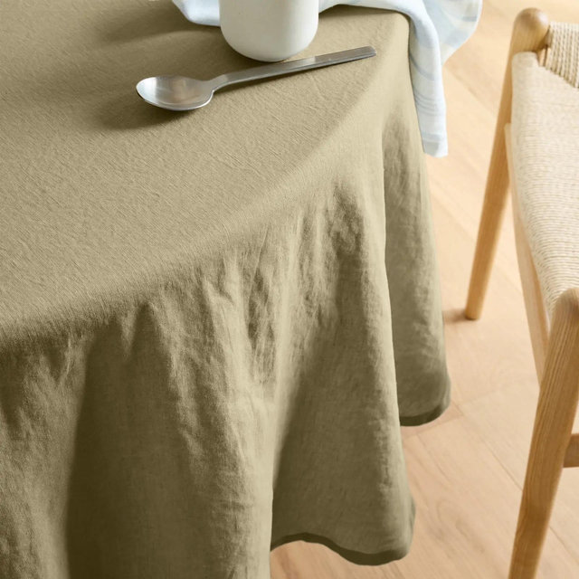 European Linen Tablecloth (round, green, for kitchen)