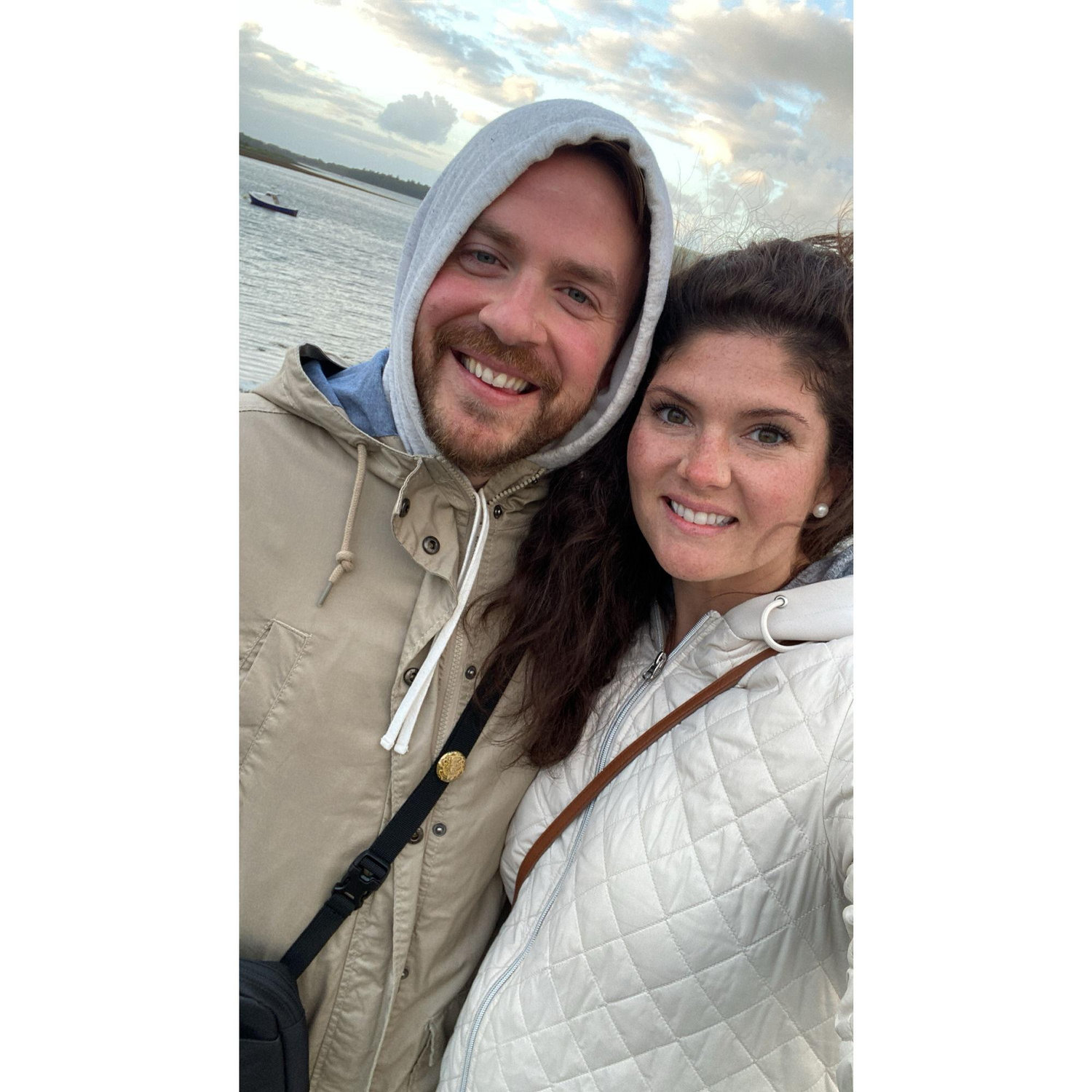 Happiest travelers (Dingle, Ireland)
