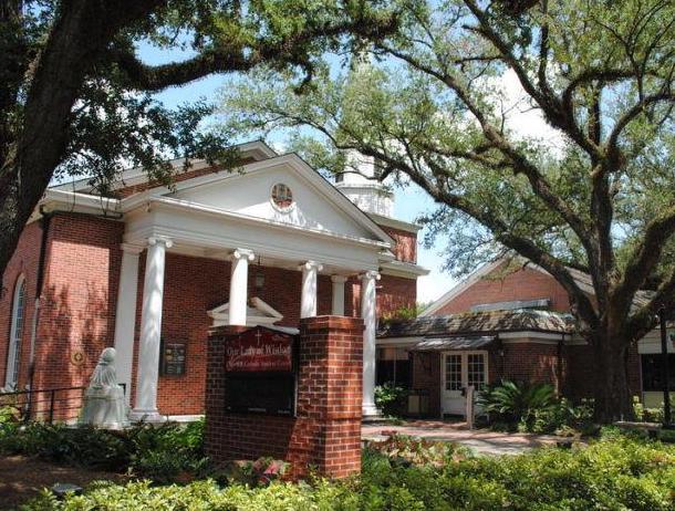 The Wedding Website of Paige Kennedy and Simon Broussard
