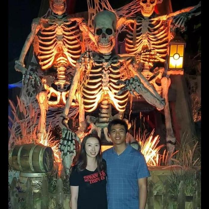 Knotts Scary Farm and our 5th date