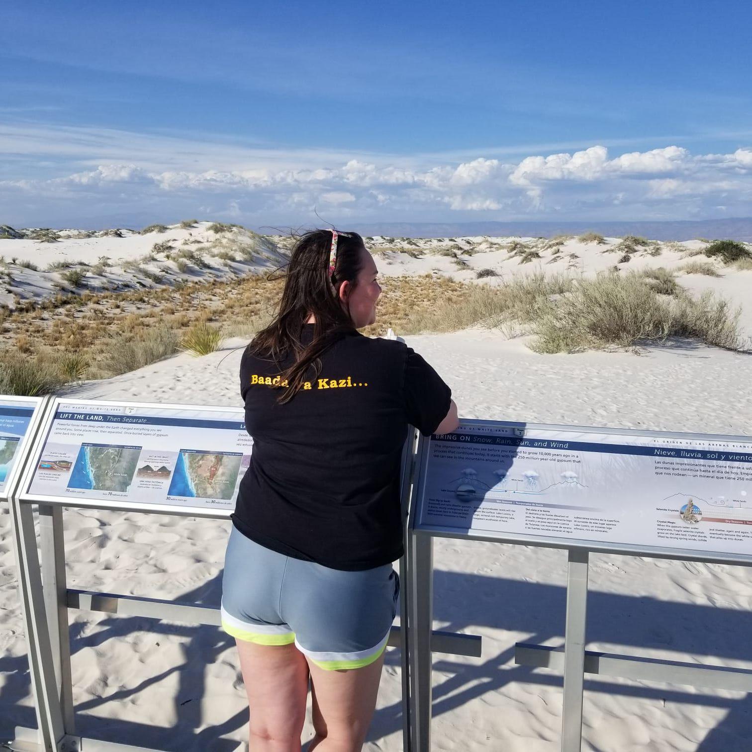 The optimistic start before we got horribly sunburnt (White Sands National Park, 2021)