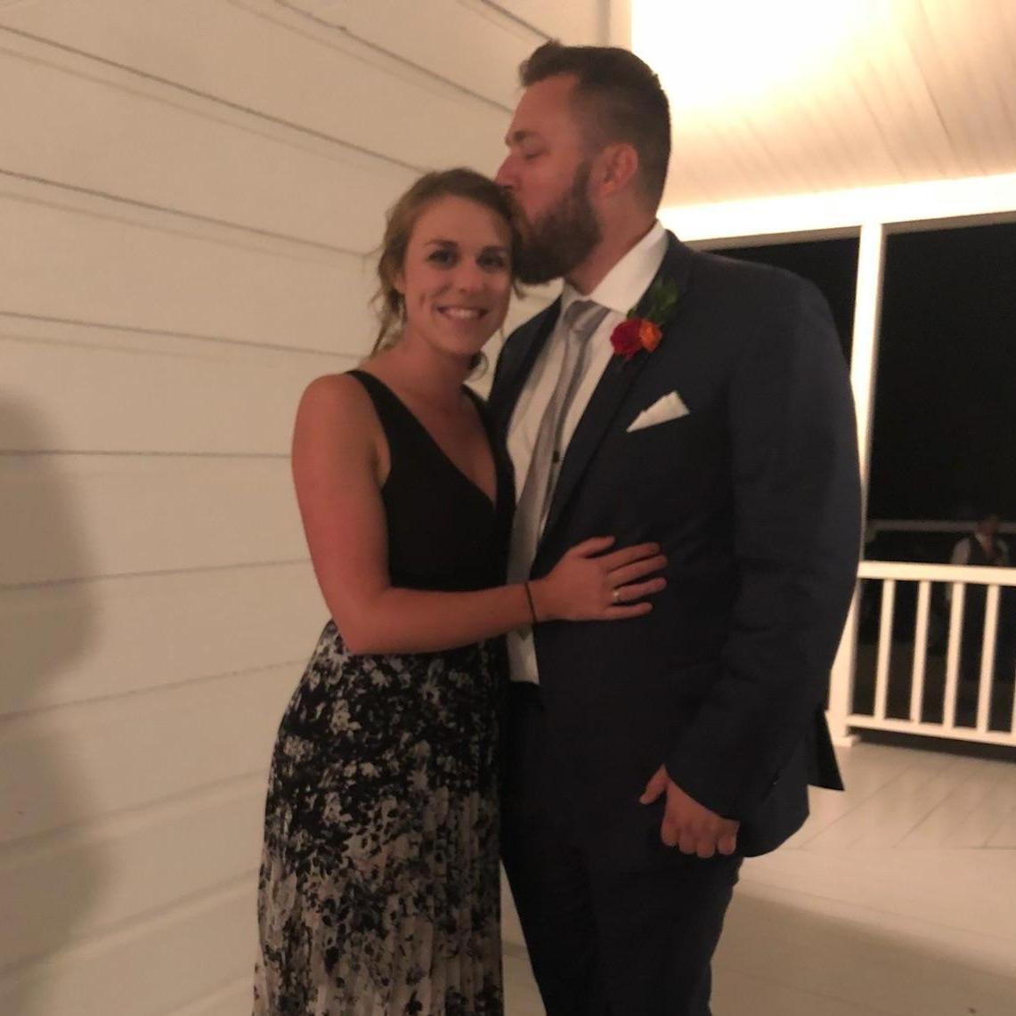 Post dancing at Jessica and Joes wedding