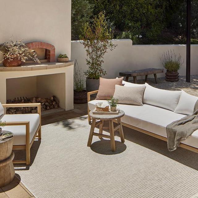 Loloi Amber Lewis x Loloi Malibu Collection MAB-04 Beige / Dove, 5'-1" x 7'-7", Indoor/Outdoor, Area Rug