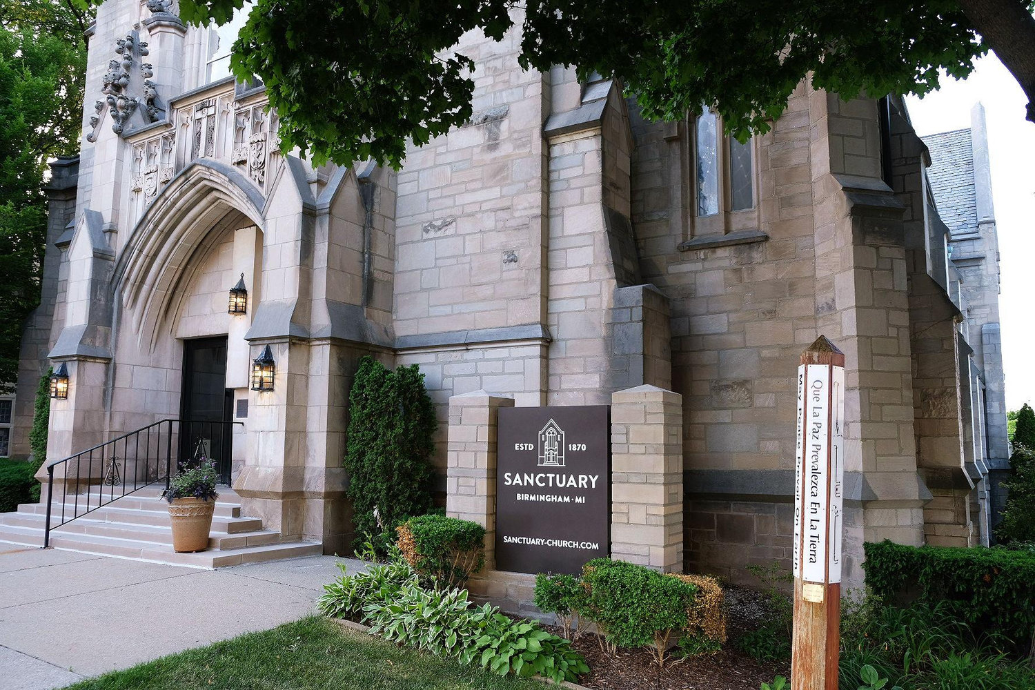 The Wedding Website of Sasha Smither and Merrick Harris