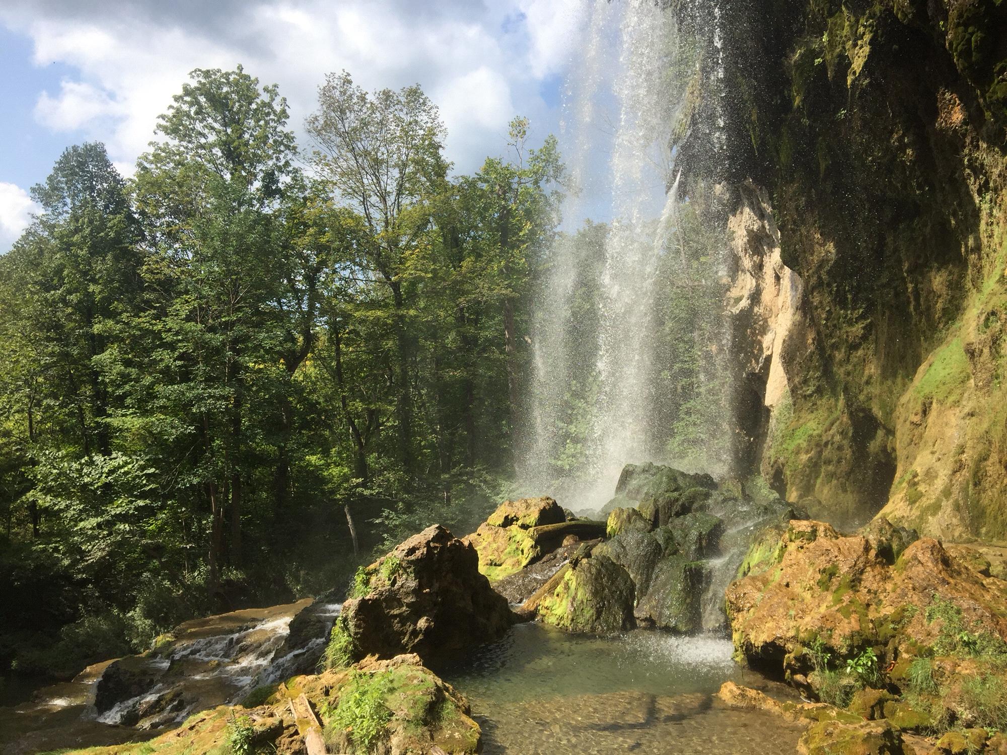Falling Springs Falls