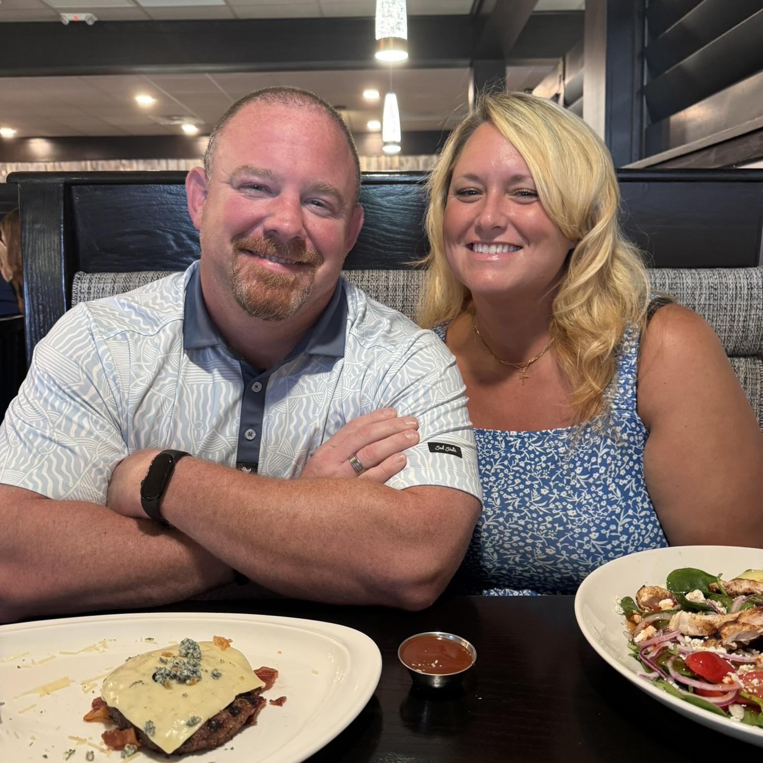 Enjoying dinner ♥️