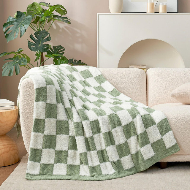 Snuggle Sac Faux Fur Checkered Throw Blanket, Fluffy Feather Yarn Blend Bedding Blankets for Couch or Bed, 50*60", Green White
