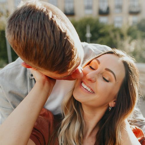 Engagement photo shoot.
Sept 2021
Marisa Claire Photography ∴ Minneapolis, MN