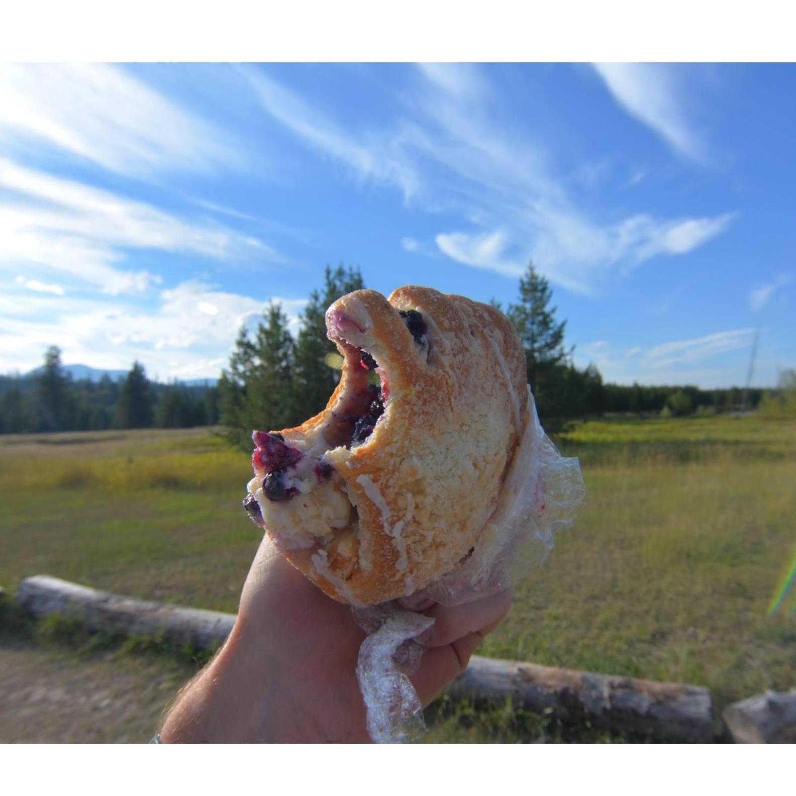 Huckleberry bearclaw from the Mercantile. *drooling*