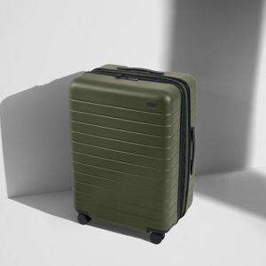 The Medium Flex in Olive Green