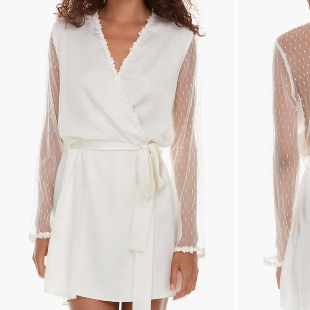 Showstopper Robe