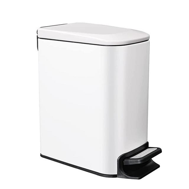 Cesun Small Bathroom Trash Can with Lid Soft Close, Step Pedal, 6 Liter / 1.6 Gallon Stainless Steel Garbage Can with Removable Inner Bucket, Anti-Fingerprint Finish (White)