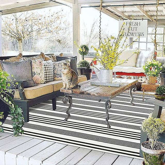 Cotton Black and White Outdoor Rug 4' x 6', Woven Striped Area Rug Reversible Front Porch Rug Washable Farmhouse Indoor Outdoor Doormat Welcome Layered Patio Floor Mat Carpet for Kitchen Bedroom