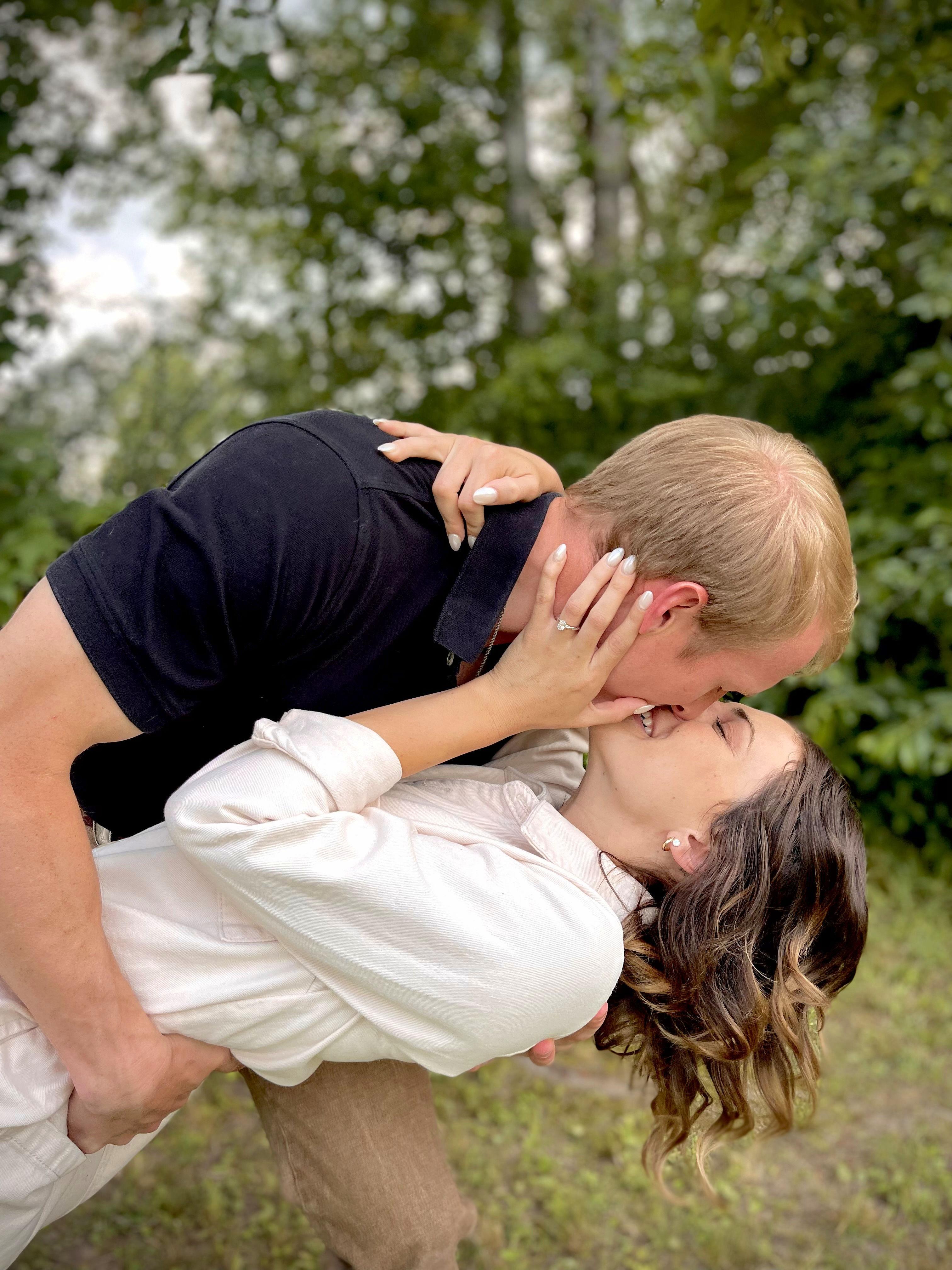 The Wedding Website of Katie Holsomback and Joseph Neshyba