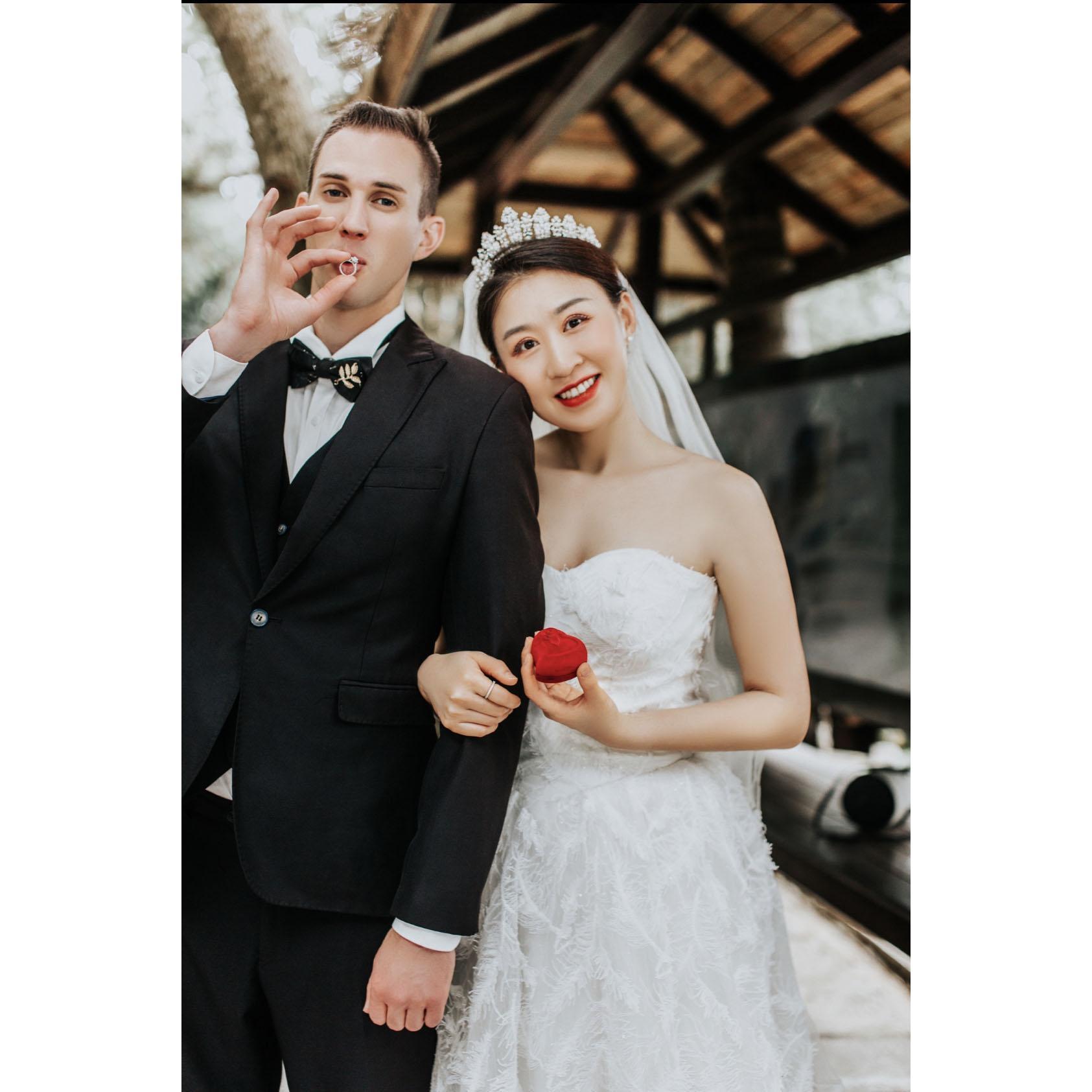 11/30/2019 pre-wedding photo shoot in Sanya, China