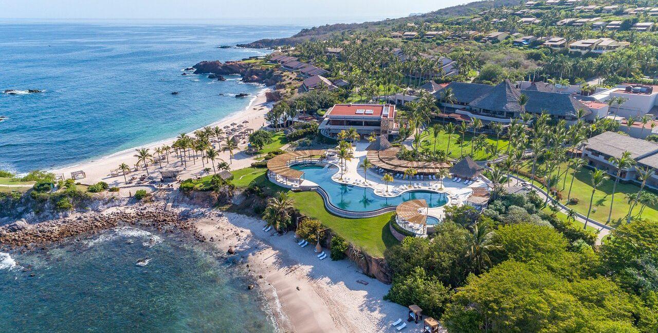 The Wedding Website of Bruno Ramos and Regina Cervantes