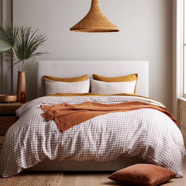Linen Duvet Cover, King | Quince in Cafe Gingham