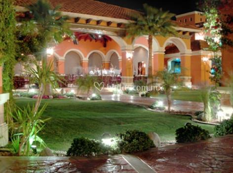 The Wedding Website of Marlena Rascon and Mario Renteria