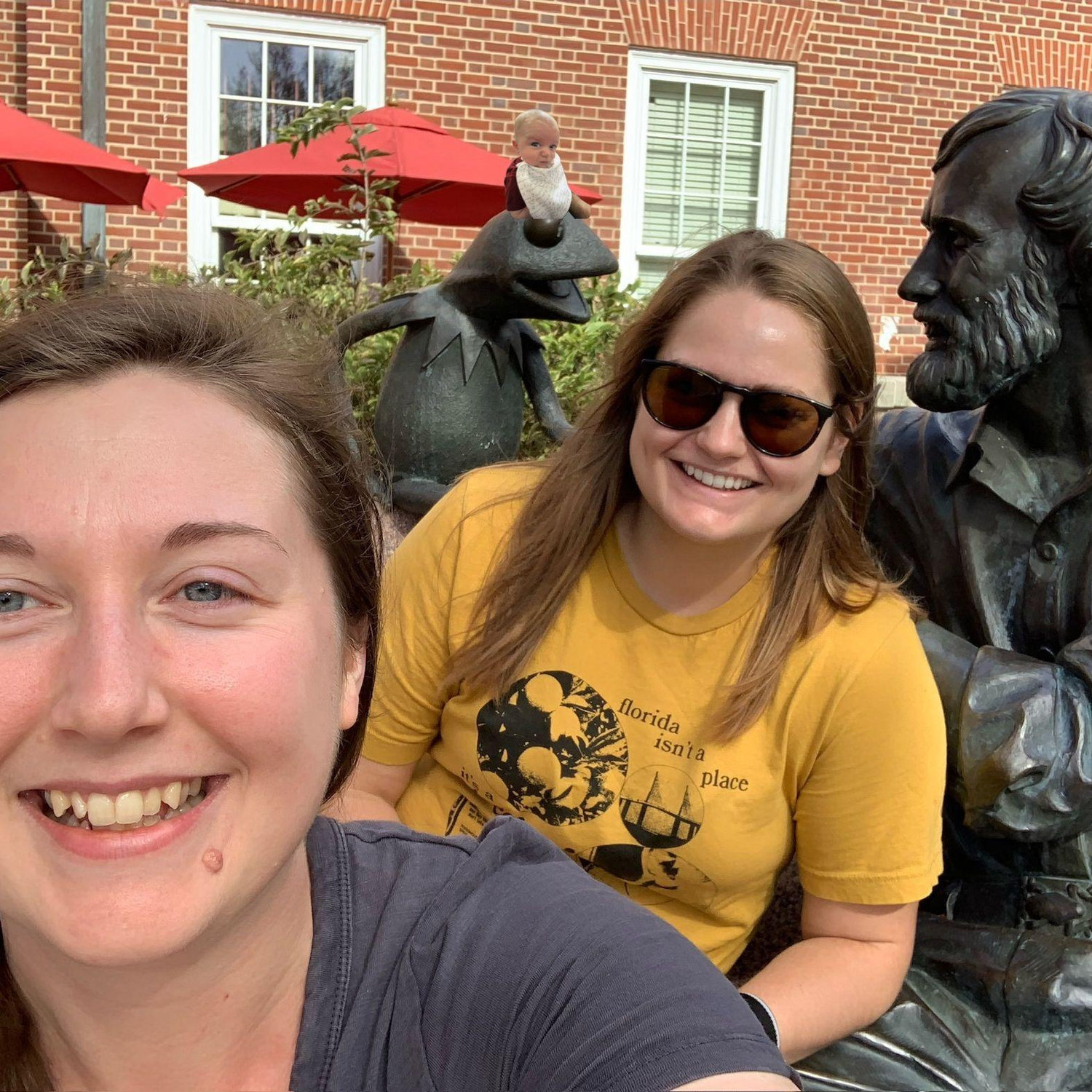 Kelly went took Sara to visit her old grad school stomping grounds at the 
University of Maryland.