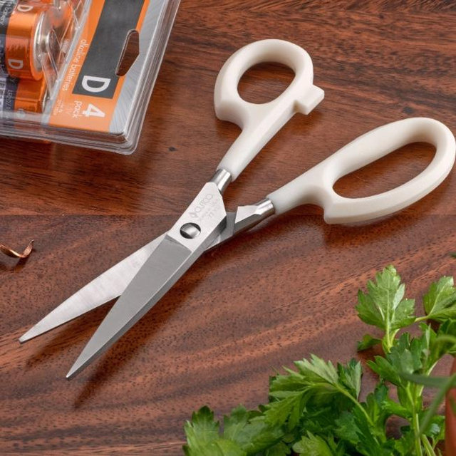 Super Shears