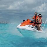Jet ski