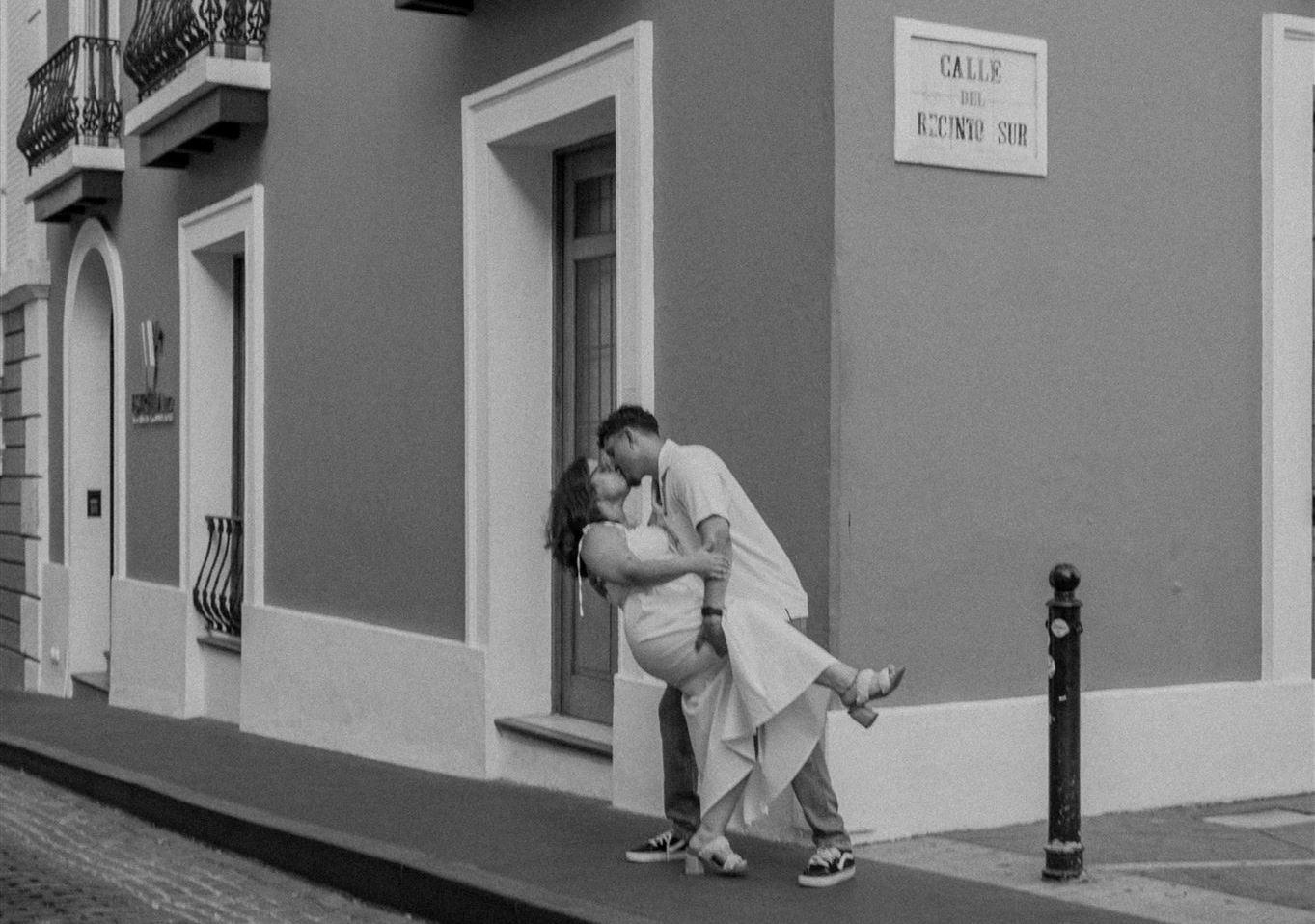 The Wedding Website of Caroline Lara and Sebastian Lara
