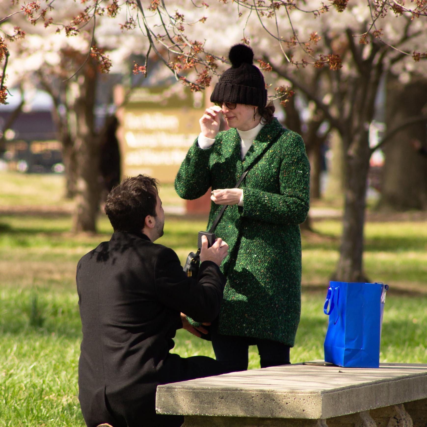 Maegan thought she was just going for a normal stroll through Fort McHenry on April 2, 2021 when Mike surprised her with a custom photobook of their relationship and a big question at the end!