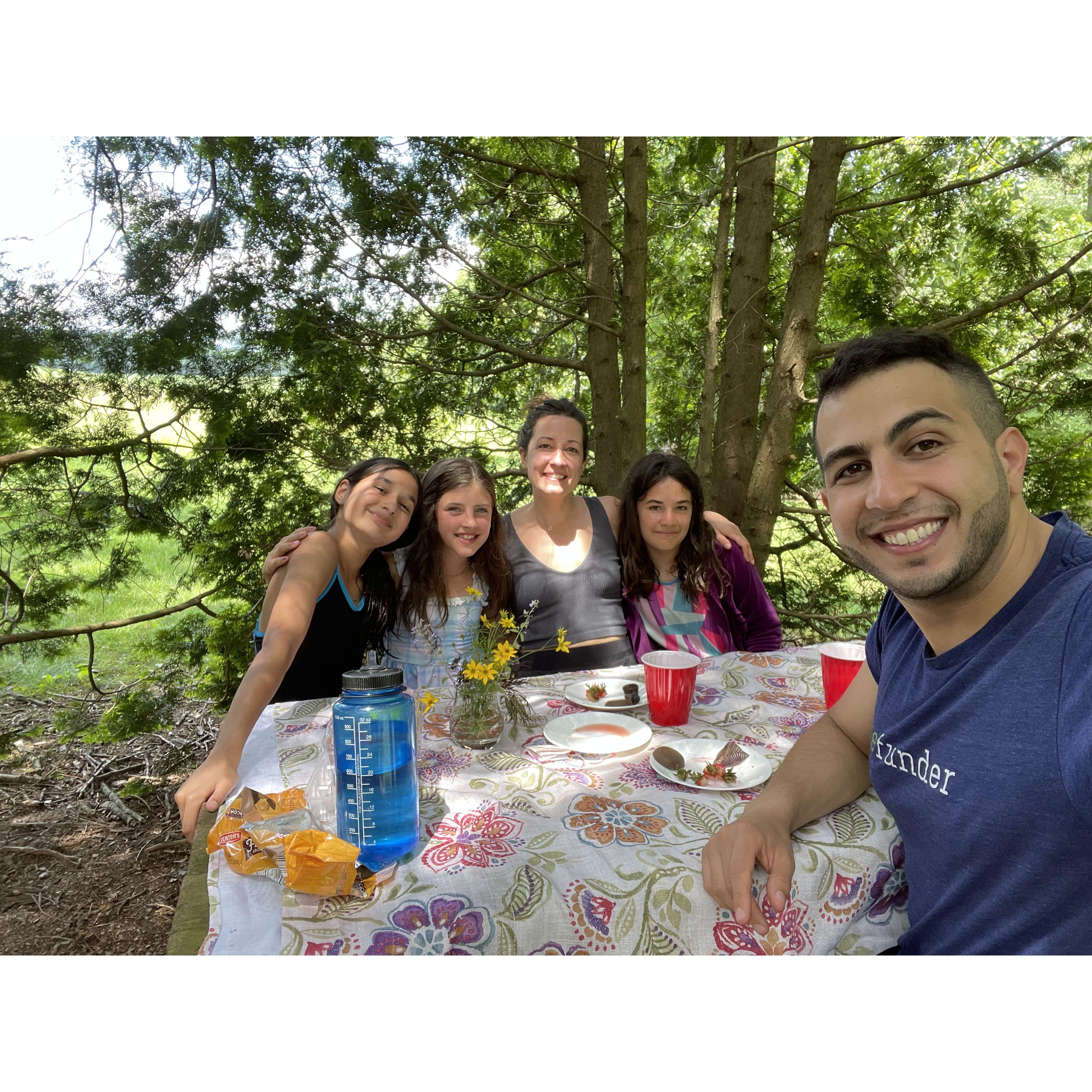 with nieces Leila, Dakota and Zion after the date  "Omar planned" for Debbie.