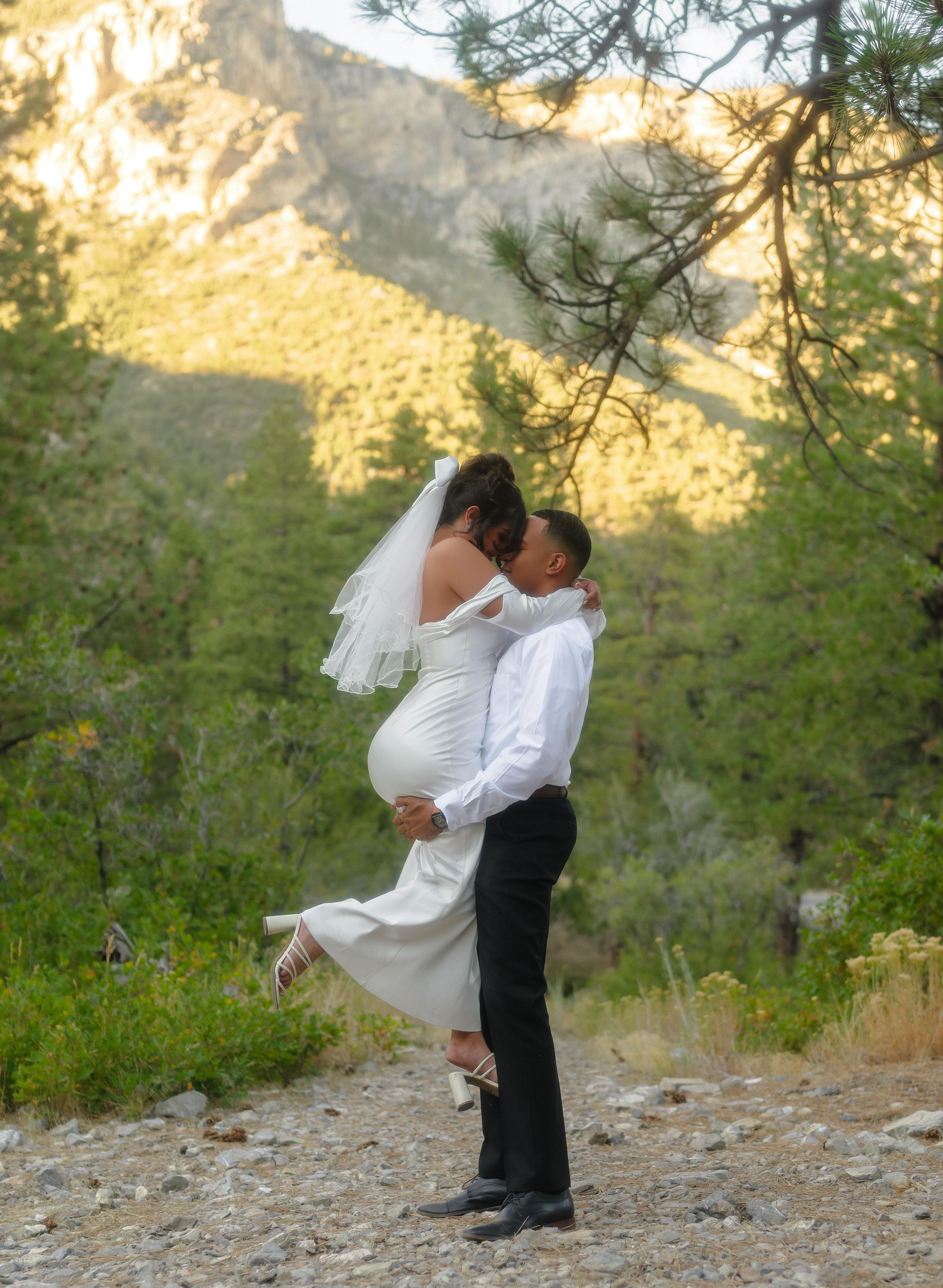 The Wedding Website of Alexis Jauregui and Jaiden Phillips