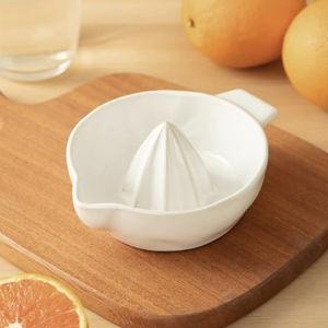 Ceramic Lemon Juicer Reamer Manual Citrus Lime Hand Squeezer Bowl with Handle and Pour Spout, Handheld, Easy to Use and Clean