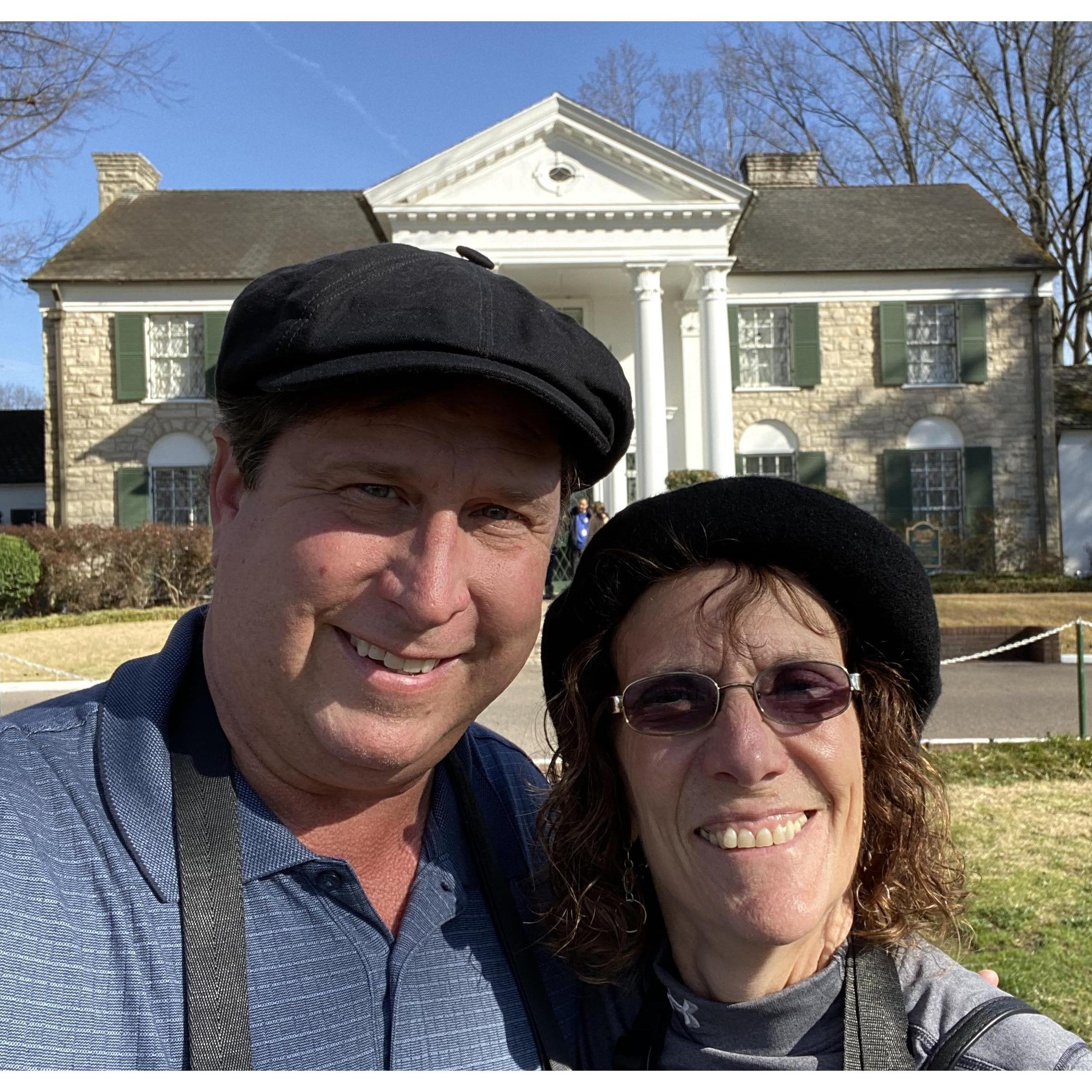 Elvis Presley's "Graceland" (Memphis, TN)