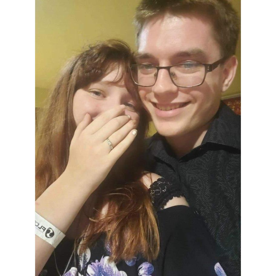 He proposed in Mexico at a romantic dinner on the beach
