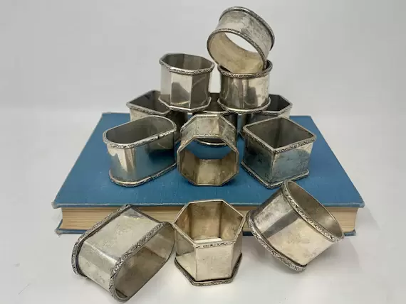 Set of 12 Vintage Silver Napkin Rings, Silverplate Napkin Rings