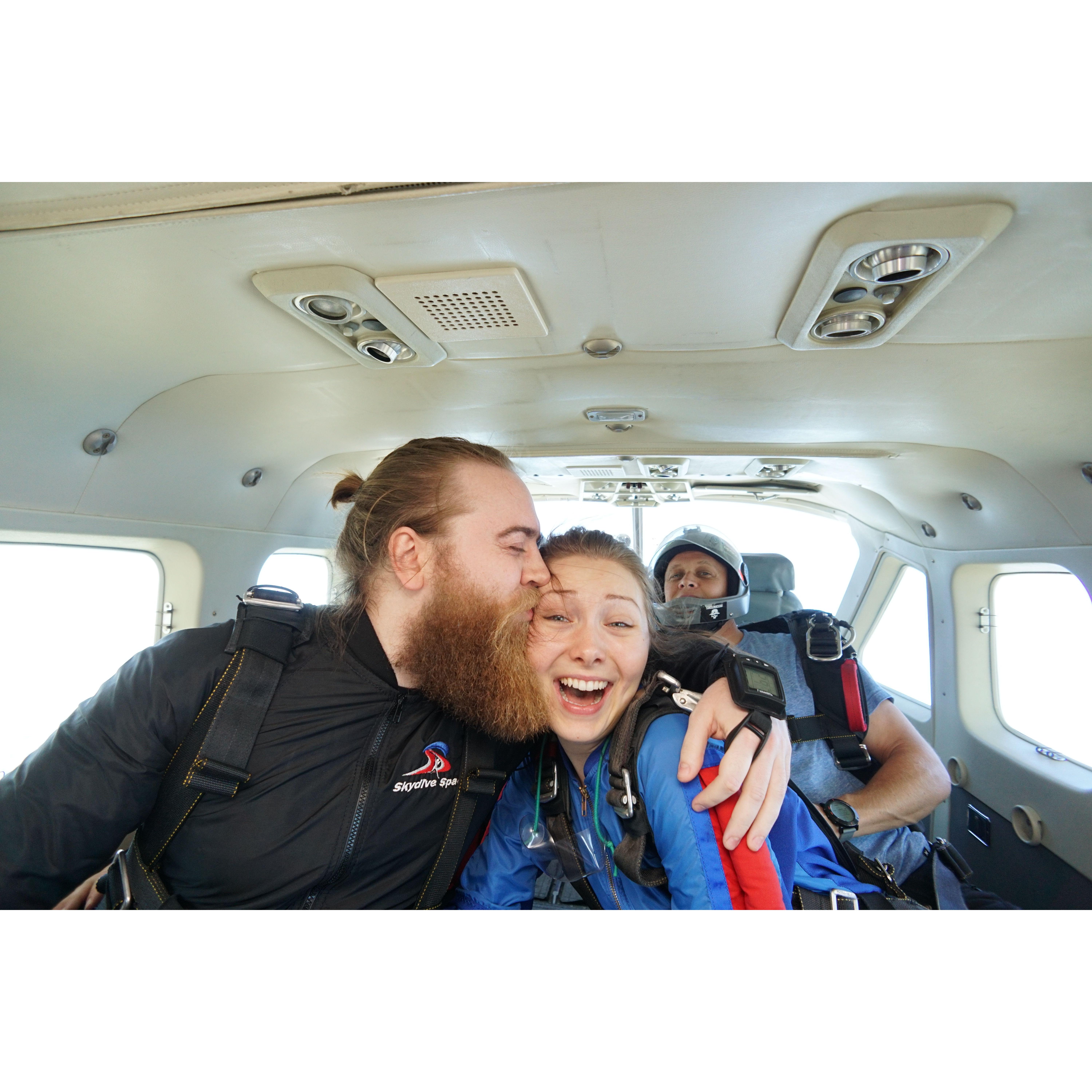 Surprise skydiving trip on Zoe's 19th birthday!
