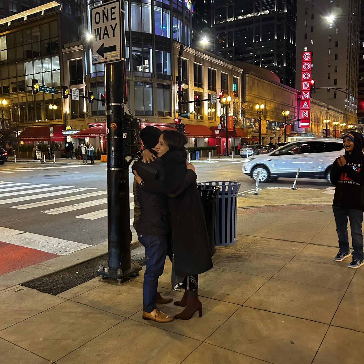Otra foto de la propuesta 💍 una chica estaba pasando y nos tomó las fotos 📸