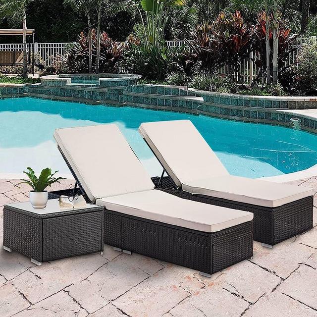 Koruiten 3 Pcs Outdoor Lounge Chair, All-Weather PE Rattan Patio Chaise Lounge Chair Set of 2, Wicker Poolside Lounge Chair with Coffee Table (Espresso-Beige)