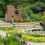 Lauritzen Gardens