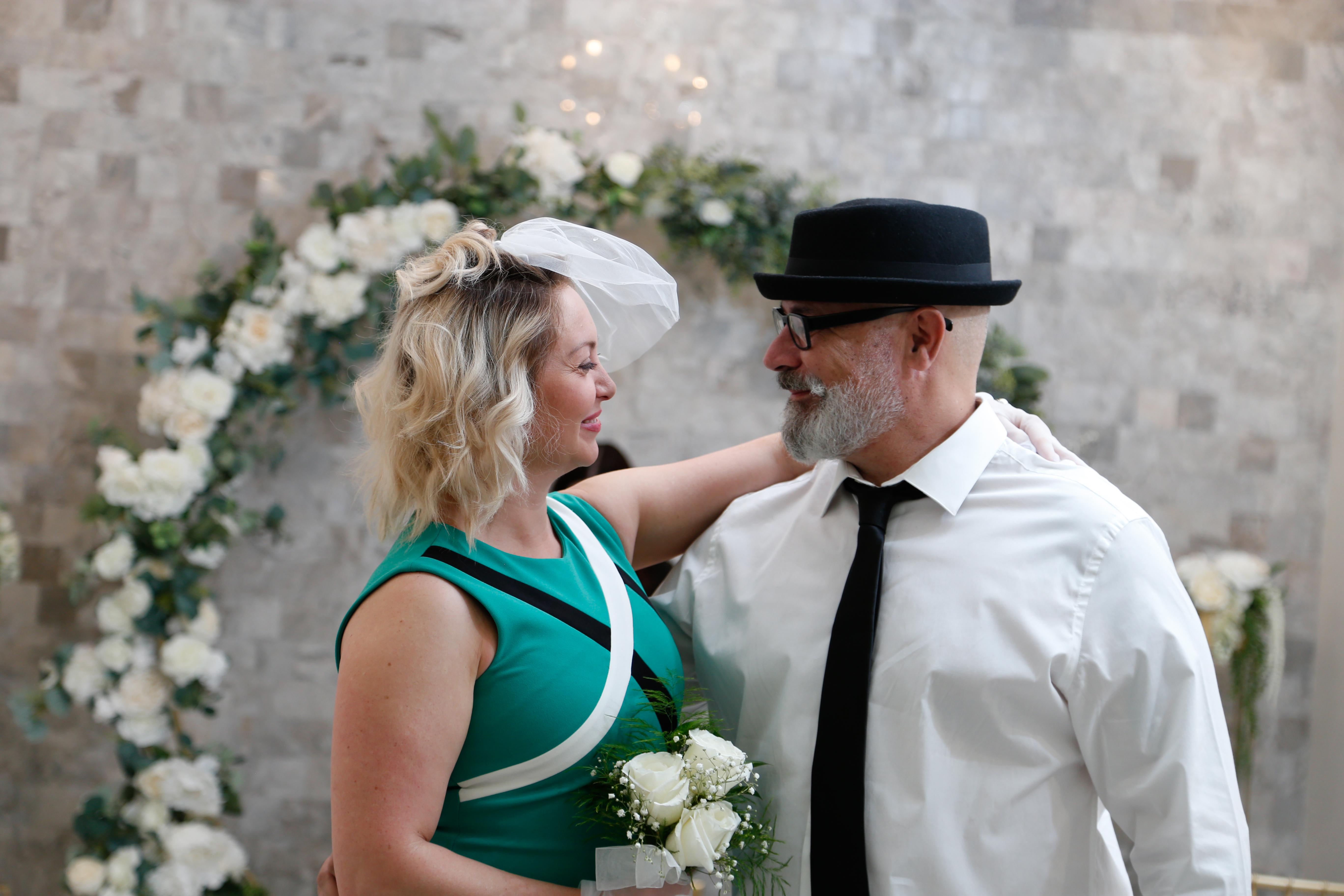 The Wedding Website of Marie Thiebaud and Robby Dichiera