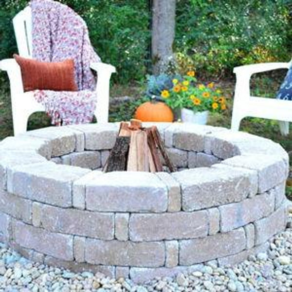 Outdoor Fire Pit Build