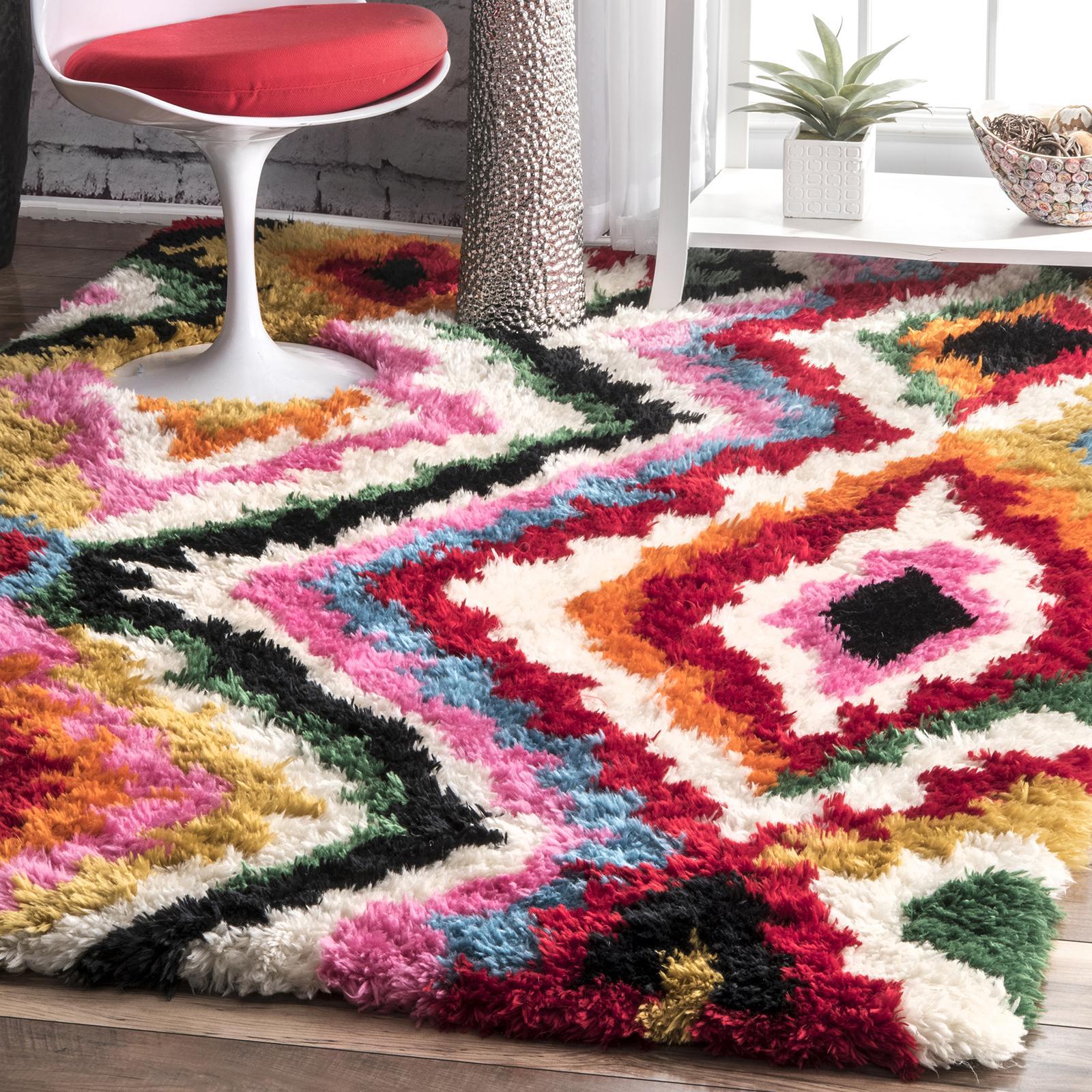 nuLOOM Rugs, Handmade Carnival Abbey Shaggy Rug Zola