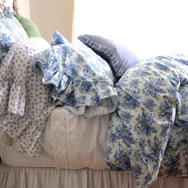 Auberge Bouquet Bedding - 2 standard pillowcases