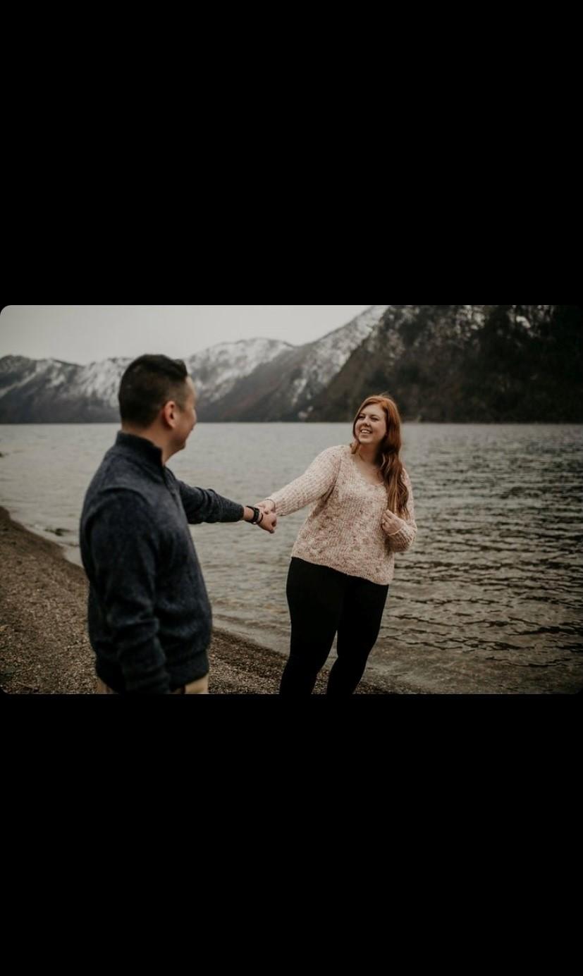 The Wedding Website of Riley Noesen and Thomas Broughton
