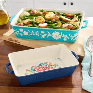 Robot orThe Pioneer Woman Keepsake Floral 2-Piece Ceramic Nesting Baker Set human?
