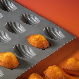 Elastomoule Madeleine Silicone Mold - 8 Portion
