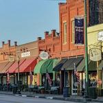 Grapevine Historic Main Street & Wineries