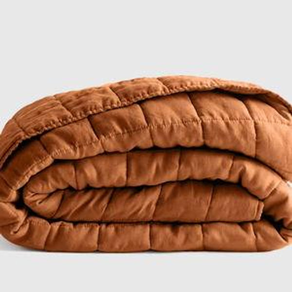 European Linen Box Quilt in Terracotta
