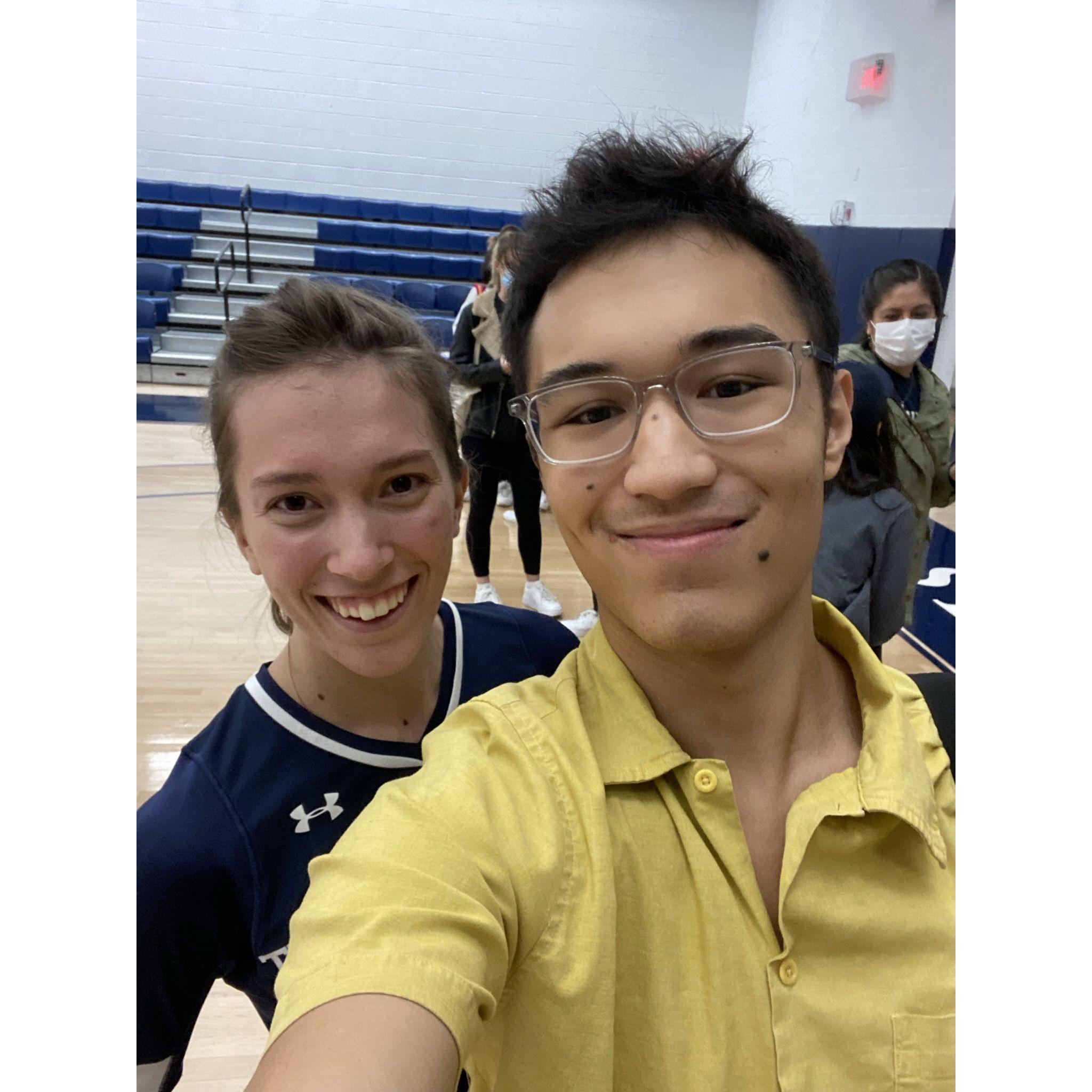 Mindy and Evan both attended the same college (the same one we both toured when we met back in 2018), and they officially started going steady in August of 2021 (right after Mindy moved to NYC).