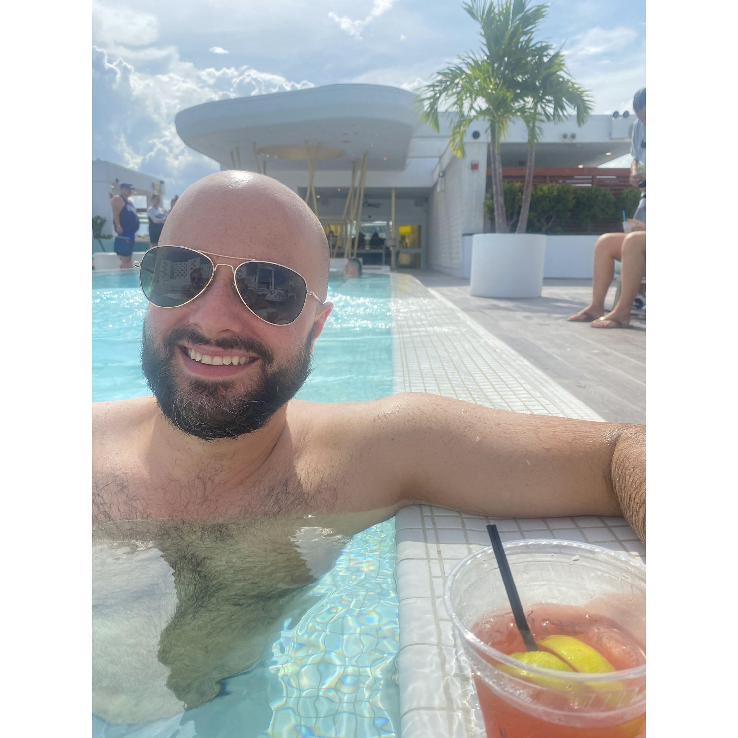 Day Pool Dream Hotel, South Beach Miami, FL