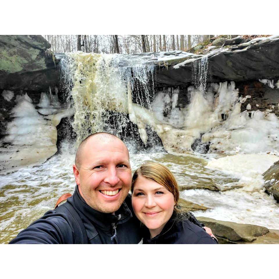During the pandemic Sarah and Jared started to explore the trails and waterfalls of Eastern PA and the surrounding areas. Cuyahoga Valley National Park February 2021.