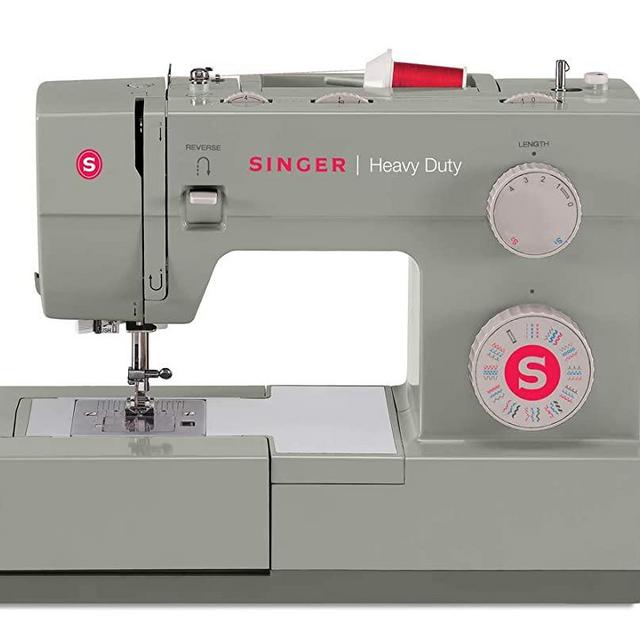 SINGER | Heavy Duty 4452 Sewing Machine with 32 Built-In Stitches, Metal Frame, Built-In Needle Threader, & Heavy Duty Accessory Kit - Sewing Made Easy,Grey